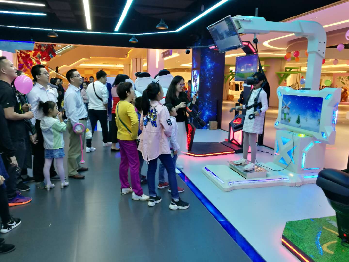 東莞家匯購物廣場VR體驗(yàn)館 (4).jpg